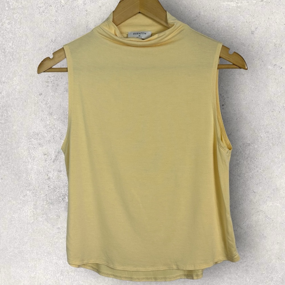 Aritzia Babaton Vince T-Shirt Lemongrass Yellow Size XS Mock Neck Stretch Top